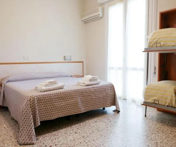 Szálloda Stella Del Mare 3*